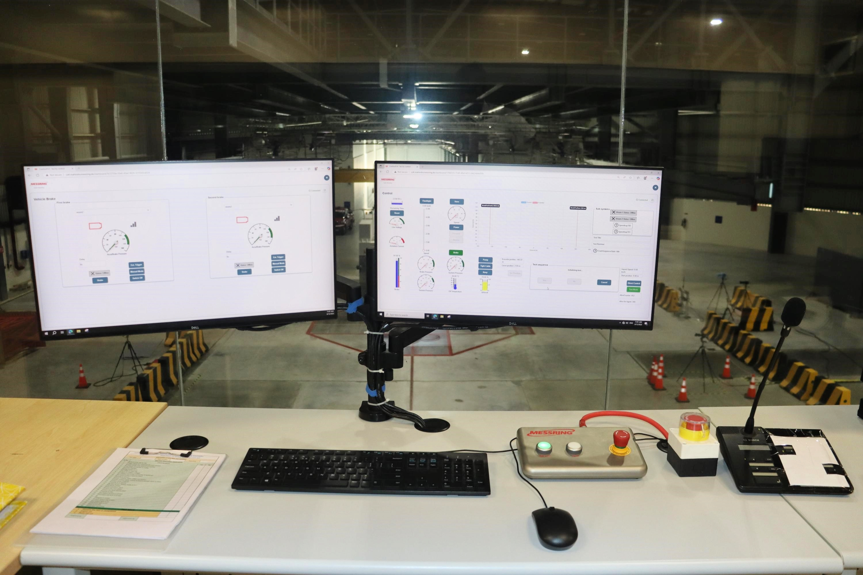 MESSRING Control Room